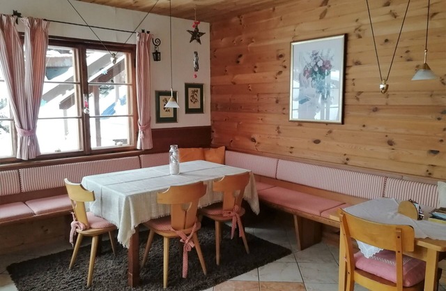 Apartment 85 m², 2 bedrooms for up to 6 people, living room, kitchen, 2 bathrooms, garden, sauna