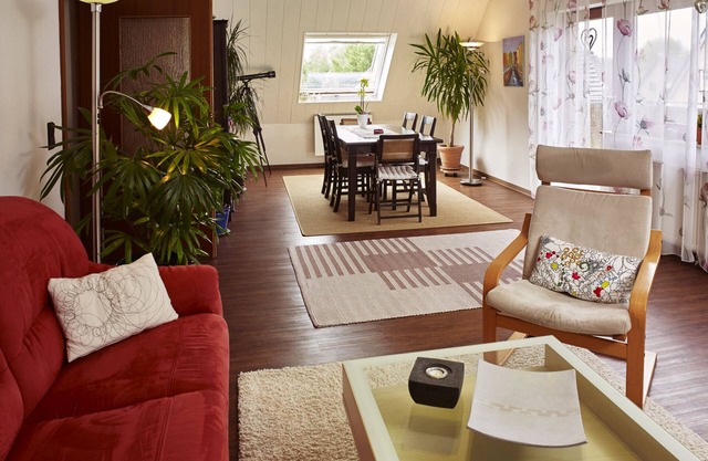 Apartment 88m², with 2 bedrooms, a large living and dining room, kitchen, guest toilet, bathroom, balcony