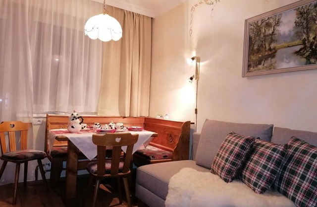 Apartment A (1-2 persons/1 bedroom, 1 WC) - Apartments Rupertihaus