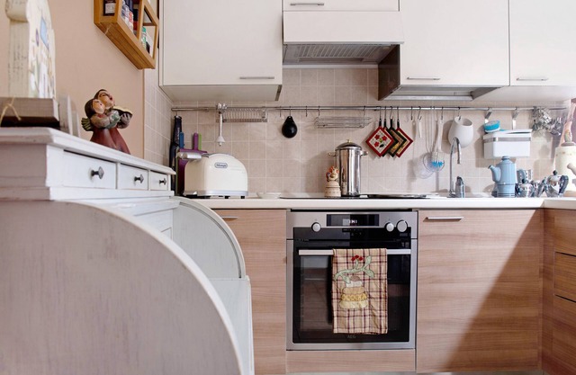 Apartment 'A Due Passi Dal Lago 2' with Private Terrace, Wi-Fi and Air Conditioning