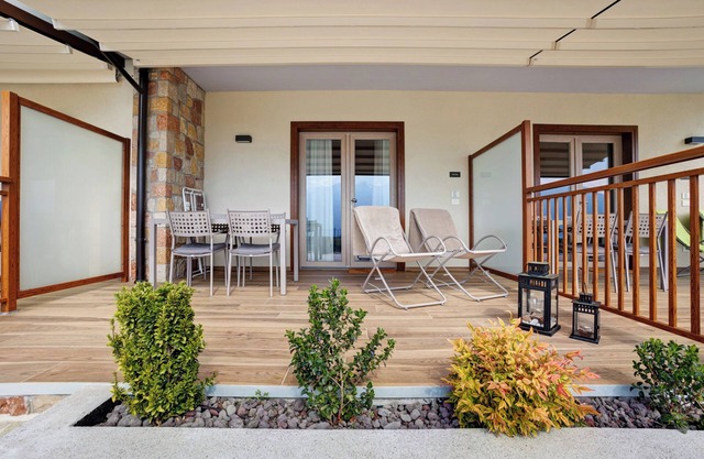 Apartment 'Agriturismo Hegemone Pietra' with Mountain View, Private Terrace and Wi-Fi