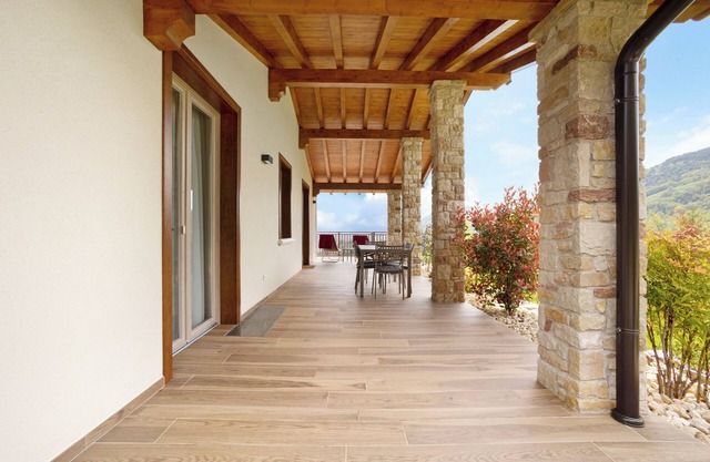 Apartment 'Agriturismo Hegemone Romantico' with Mountain View, Private Terrace and Wi-Fi