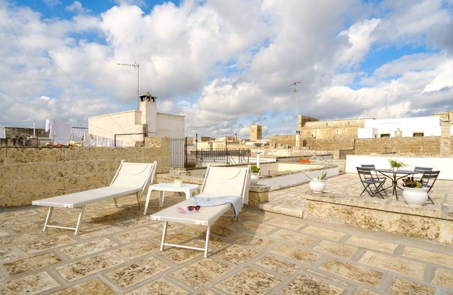 Apartment "Acamya Luxury Apartment" with Terrace & Balcony
