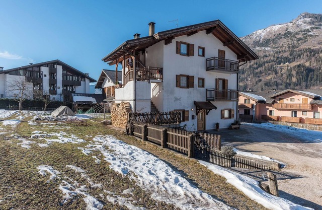 Apartment 'Agritur Alle Quattro Stagioni' with Mountain View and Garden