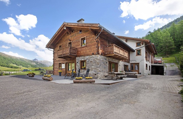 Apartment 'Agriturismo Bosco D'oro 3' with Mountain View, Shared Garden and Wi-Fi