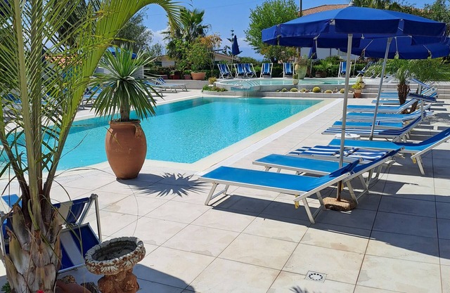 Apartment 'Agriturismo Heaven Trilocale 2' with Mountain View, Shared Pool and Wi-Fi