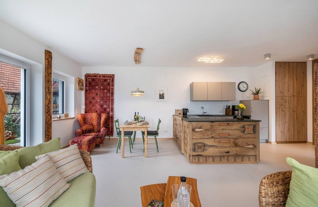Apartment 'Alb-Sonne' with Private Terrace, Shared Garden and Wi-Fi