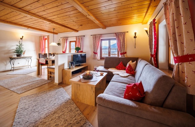 Apartment Alm Stüberl, 65 square meters, balcony, 2 sep. Bedroom, max. 4 pers.