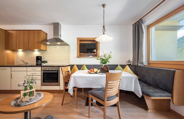 Apartment "AlpenChalet Niederkofler Evita" with Mountain View, Wi-Fi & Garden