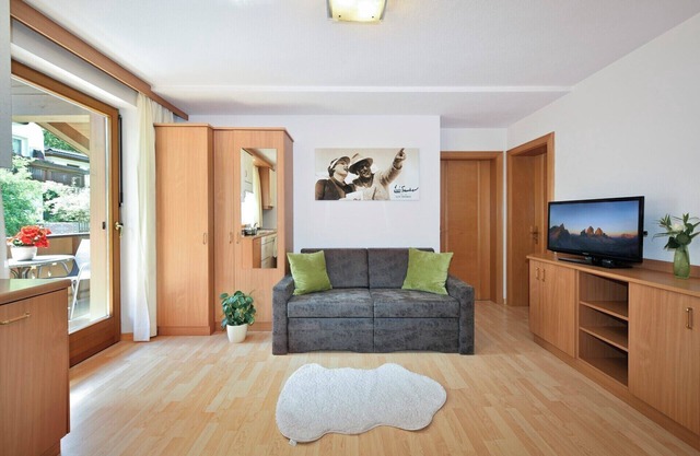 Apartment "AlpenChalet Niederkofler Isabella" with Mountain View, Sauna & Garden