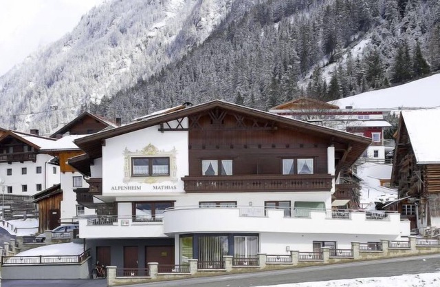 Apartment Alpenheim Mathias (SOE605) in Sölden - 9 persons, 4 bedrooms