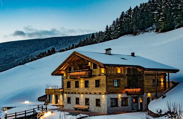 Apartment 'Alpinchalet Arnika' with Mountain View, Shared Terrace and Wi-Fi
