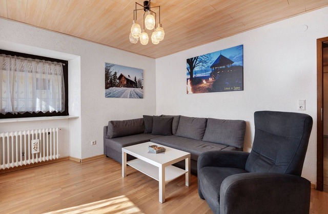 Apartment 'Alte Poststation' with Shared Terrace and Wi-Fi