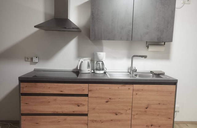 Apartment 'Am Backhaus' with Shared Terrace and Wi-Fi