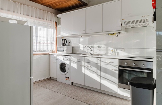 Apartment 'Amorosa Beach' with Balcony and Wi-Fi
