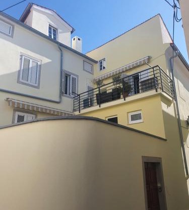 Apartment and Room Marija