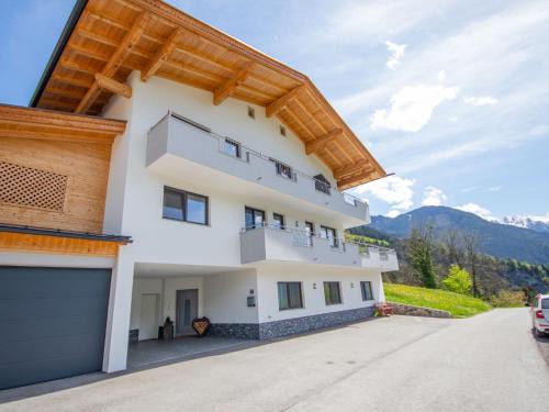 Apartment Anton-2 by Interhome