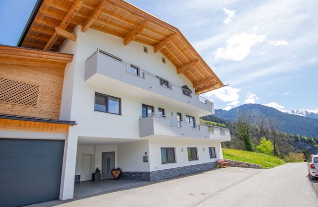 Apartment Anton by Interhome