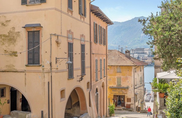 Apartment 'Antro Di Circe - Orta Centro' with Private Terrace, Garden and Wi-Fi