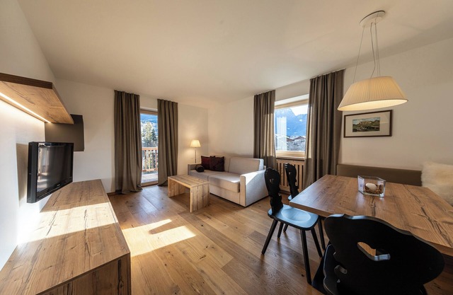 Apartment 'Aparment Superior 1' with Mountain View, Shared Garden and Wi-Fi