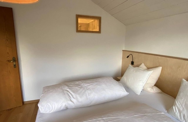 Apartment/apartment, shower, WC, balcony - Waldruh