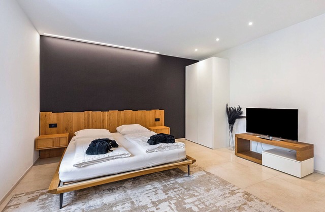 Apartment 'App 204 Palazzo Cavour' with Mountain View, Wi-Fi and Air Conditioning