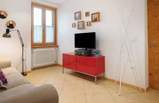 Apartment 'Appartamento Pieve' with Mountain View and Balcony