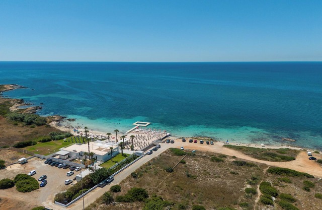 Apartment 'Appartamento Daniele Grande' with Sea View, Private Terrace and Air Conditioning