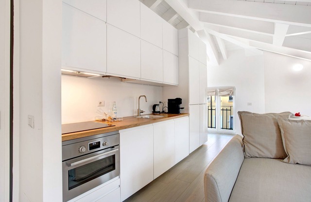 Apartment 'Appartamento Giuseppe' with Shared Garden, Wi-Fi and Air Conditioning