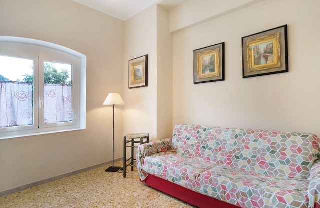 Apartment 'Appartamento In Villa La Baronessa' with Private Garden and Wi-Fi