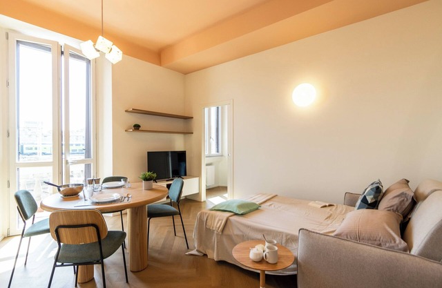 Apartment 'Appartamento Martini' with Balcony, Wi-Fi and Air Conditioning