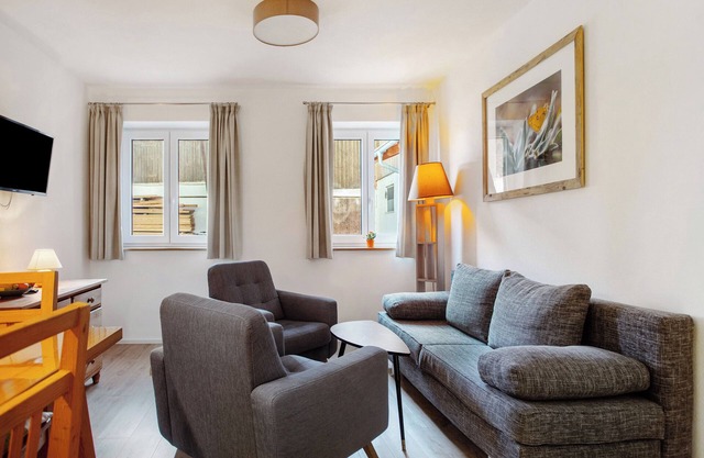 Apartment 'Appartement 2' with Shared Terrace, Shared Garden and Wi-Fi