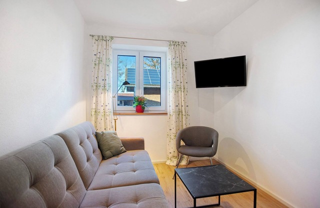 Apartment 'Appartement 1' with Shared Terrace, Shared Garden and Wi-Fi