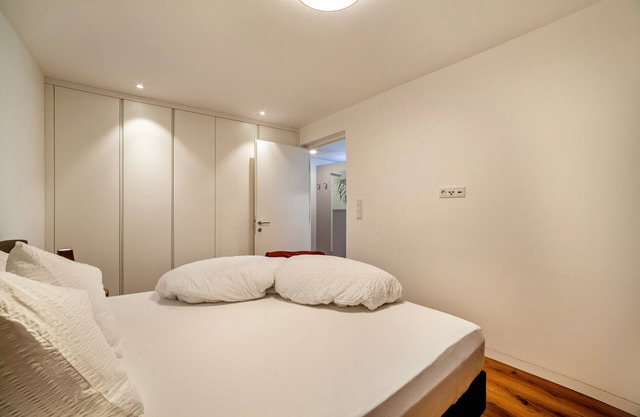 Apartment 'Appartment Amo' with Mountain View, Wi-Fi and Air Conditioning