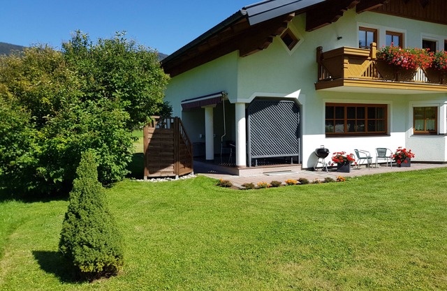 Apartment 'Appartment Ennstal' with Mountain View, Private Terrace and Wi-Fi