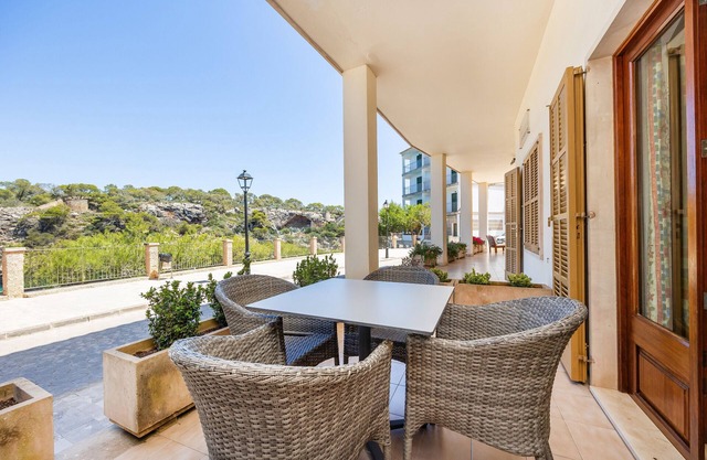 Apartment 'Apto Planta Baja' with Sea View, Wi-Fi and Air Conditioning