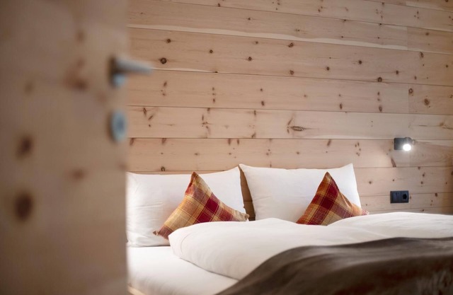 Apartment "Archehof Hochzirm - Greti" with Mountain View, Sauna & Terrace