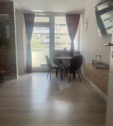 Apartment AS mit Balkon