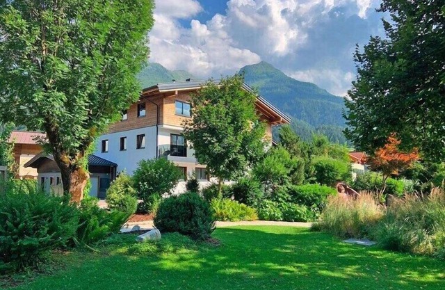 Apartment in Bramberg near Cable Car