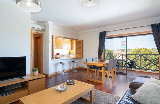 Apartment at Corcovada for 4 with swimming pool.