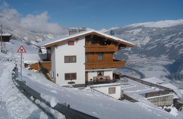 Apartment in Hippach near Horbergbahn