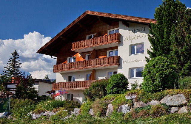 Apartment "Habicht" in the countryside near Innsbruck with panoramic views