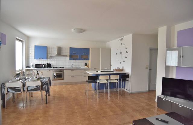 APARTMENT AT ROMINA'S WITH FREE PARKING CIN IT022169C2INQW76YH