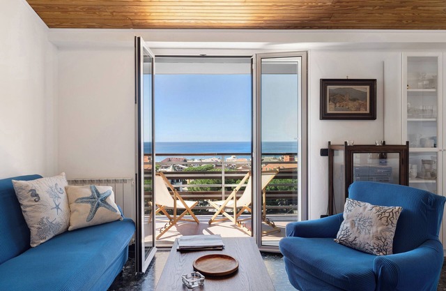 Apartment 'Attico Con Vista' with Sea View, Balcony and Wi-Fi