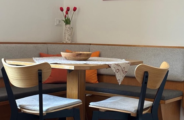 Apartment 'Auelehof Marlene' with Mountain View, Wi-Fi and Air Conditioning
