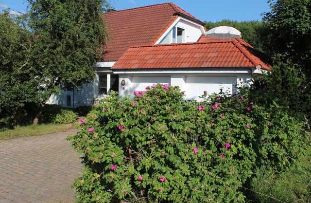 Apartment 'Auf Der Baar' with Private Terrace, Wi-Fi and Air Conditioning