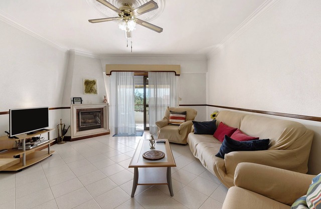 Apartment 'Augusta's House' with Balcony and Wi-Fi