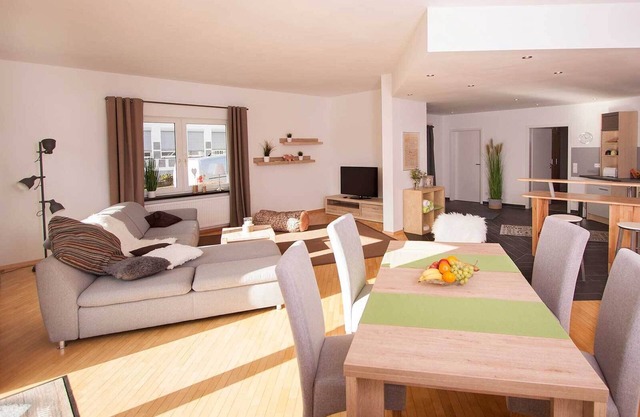 Apartment 'Auszeit' with Private Terrace, Shared Garden and Wi-Fi