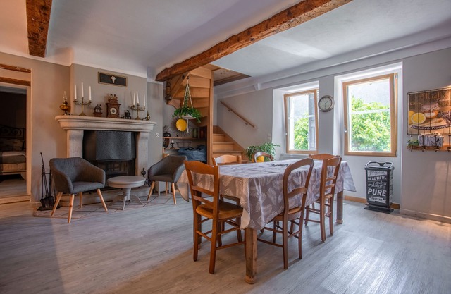 Apartment 'Authentique Et Confortable' with Shared Garden