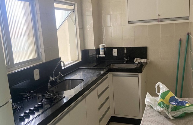 Apartment available facing/Beautiful Porto